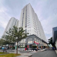 Cần bán gấp căn hộ 2PN, 62m², view hồ bơi - giá 2,015 tỷ