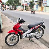 RS 2010. bs 68. xe zin nguyên ốc nhủ sáng keng