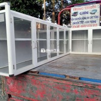 Em bán tủ bếp nhôm kính lại ạ