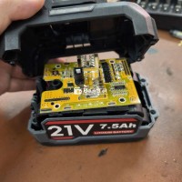 Nhận đóng pin máy khoan cũ mới theo yêu cầu