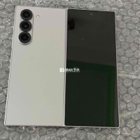 Galaxy Z Fold 6 Xám Titan - Cực Đẹp, BH Chính Hãng!
