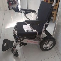 Bán xe lãn điên dành cho người già