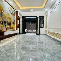 Nhà 6 tầng thang máy 35m2, trung tâm Ba Đình - Ngõ 160 Đội Cấn - Hơn 7 tỷ