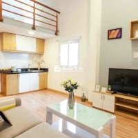 Căn Hộ Có Gác Cao 1m7, 50m2 Full Nội Thất - Bến Vân Đồn, Quận 4