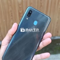 Galaxy  A30 còn sài OK, màn hình zin