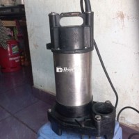 Cần bán máy bơm nước sài tốt