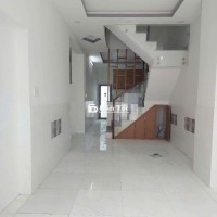 Cho thuê nhà lầu 108m2 hẽm xe hơi đường Tân Liêm gần chợ Phú Lạc  