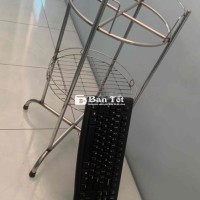 Dọn Trả Nhà Cần Thanh Lý Bàn Phím Logitech và Kệ Inox  