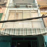 Bán nhà cũ ngan 4m, xây dựng 4 tầng BTCT ở Quận PHÚ Nhuận giá 4.25 tỷ