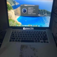 Macbook pro 15 In core i7 16Gb Ram