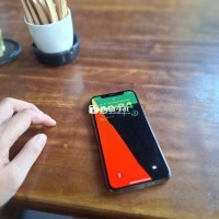[Bán Iphone XS - Điện thoại chính chủ, trầy xước nhẹ, pin đã thay, mất Face ID]
