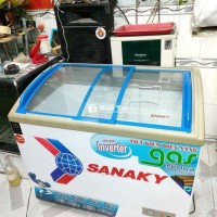 Tủ đông kem, đồng suốt Sanaky 300 lít, làm đông nhanh