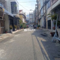 Nhà mặt tiền q8 xe hơi ngủ trong nhà