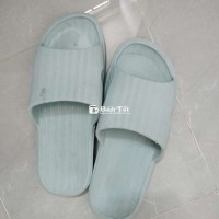 Dép nhựa thanh lý giá chỉ 20k/ đôi