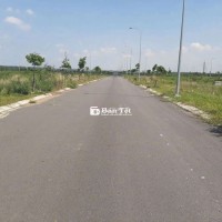 100m2, thổ cư 100%, sổ sẵn,MT đường 16m,Ngay KCN Bàu Bàng