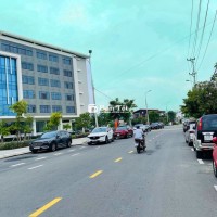 võ an ninh 10m5 sát góc mẹ thứ kẹp cống dt 113m2 đông bắc