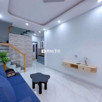 Nhà Ngay Q1 - 1 Trệt 1 Lầu, Mới Toanh Vào Ở Ngay!