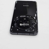 01 Honor magic 5 pro + 01 ốp lưng và sạc nhanh 66w