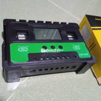 Bộ sạc acquy pin năng lượng mặt trời 30A