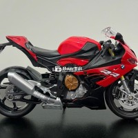 Mô hình xe BMW S1000RR
