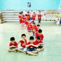 Huyet bạch ngoc cân thanh ly