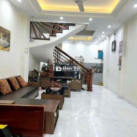 Lõi phố cổ nhà chia lô Quán Thánh 37m2, 4 tầng ở ngay. 50m ra mặt phố