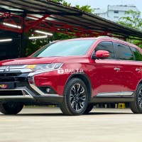 Mitsubishi Outlander 2020 2.0 CVT Premium 🚘  