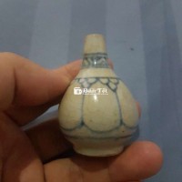 Lọ gốm vẽ tay bao chuẩn cổ trên 600 năm