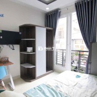 Cho Thuê Studio 30m2 Cửa Sổ Lớn, Gần Phan Xích Long, Phú Nhuận