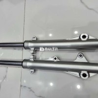 Phuộc trước Airblade đời đầu