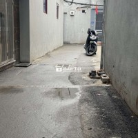 Nhà Đại Mỗ 5 tầng 50m2- 7 tỷ, đi 30m ra phố.