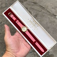 Seiko nữ còn box, hàng 2 hand, không sử dụng nước  