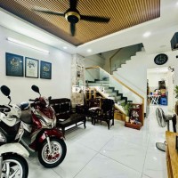 NHÀ MẶT TIỀN DƯƠNG QUẢNG HÀM ,TRỆT 2 LẦU, NHÀ MỚI FULL NỘI THẤT