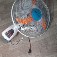 Quạt như hình xài bạc đạn mới 99%