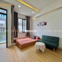 Căn hộ Ban Công, Máy Giặt Riêng, Full Nội Thất - Bến Vân Đồn, Quận 4
