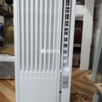 Máy lạnh 1 cục để bàn,treo cửa sổ nội địa nhật .