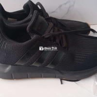 Giày Nam Adidas Size 10.5 US Giấy Còn Đẹp  