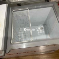 Tủ 1 ngăn đông, 1 ngăn mát 250l còn zin và rất mơi