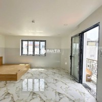 CHDV NỘI THẤT ĐẦY ĐỦ BAN CÔNG Ở PHAN HUY ÍCH GẦN EMART