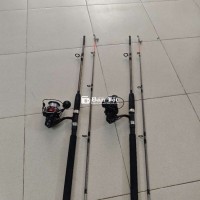 Cần bán 2 bộ cần câu 1m8 - Cần thủy tinh siêu bền, máy kim loại đồng  
