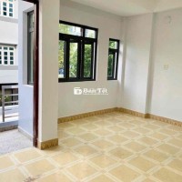 phòng tro 20m2 giờ giấc tự do, Hồ Thành Biên p4-Q8
