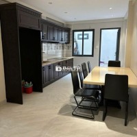 Vào ở ngay đường Trần Bình Trọng, p5, BT - DT: 4,3x20-5 tầng - 18,5 tỷ