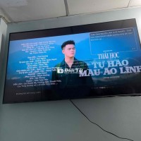 về quê cần sang lại tivi còn mới leng keng