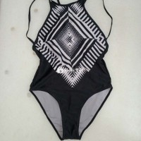 Đồ bơi, áo tắm, bikini một mảnh các nàng ơi