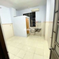 PHÒNG MÁY LẠNH CỬA SỔ 2TR6 NGAY THỐNG NHẤT