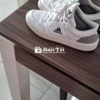 Giay adidas chinh hang