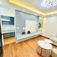 Bán Căn Tập Thể Sổ Đỏ 70m2 Quận Hai Bà Trưng - Quỳnh Mai  