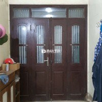 Cho bộ giường, bàn ghế cafe và cửa gỗ cũ