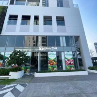 cho thuê shophouse 400m2 urbank green !