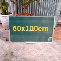 Bảng từ xanh kẻ oly 60x100cm.Tặng phấn, nam châm